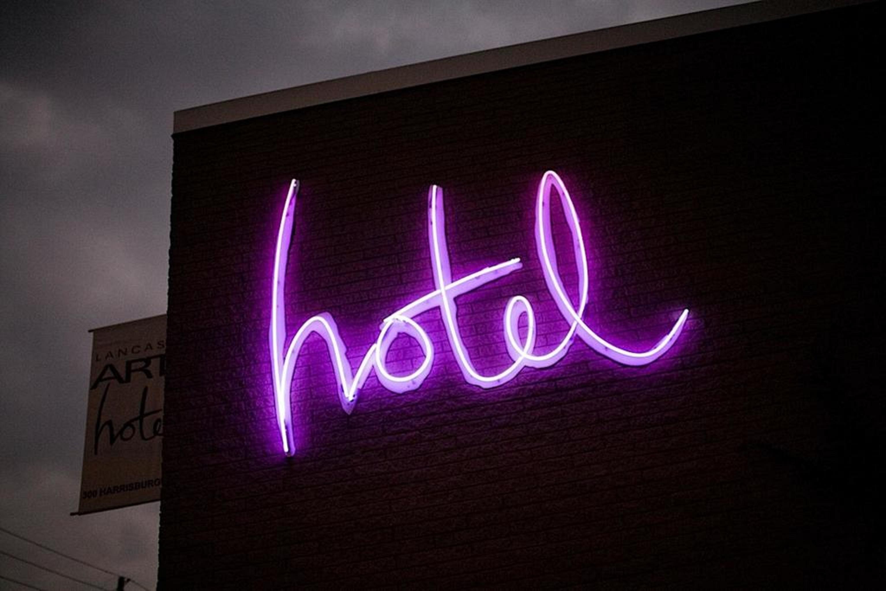 Lancaster Arts Hotel Exteriör bild